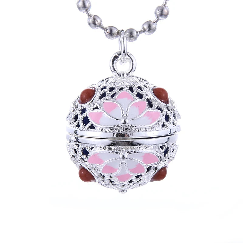 Luxury Golden Aromatherapy Necklaces Wonderful Oil Painting Open Locket Aroma Diffuser Necklace Essential Oils Perfume Necklace