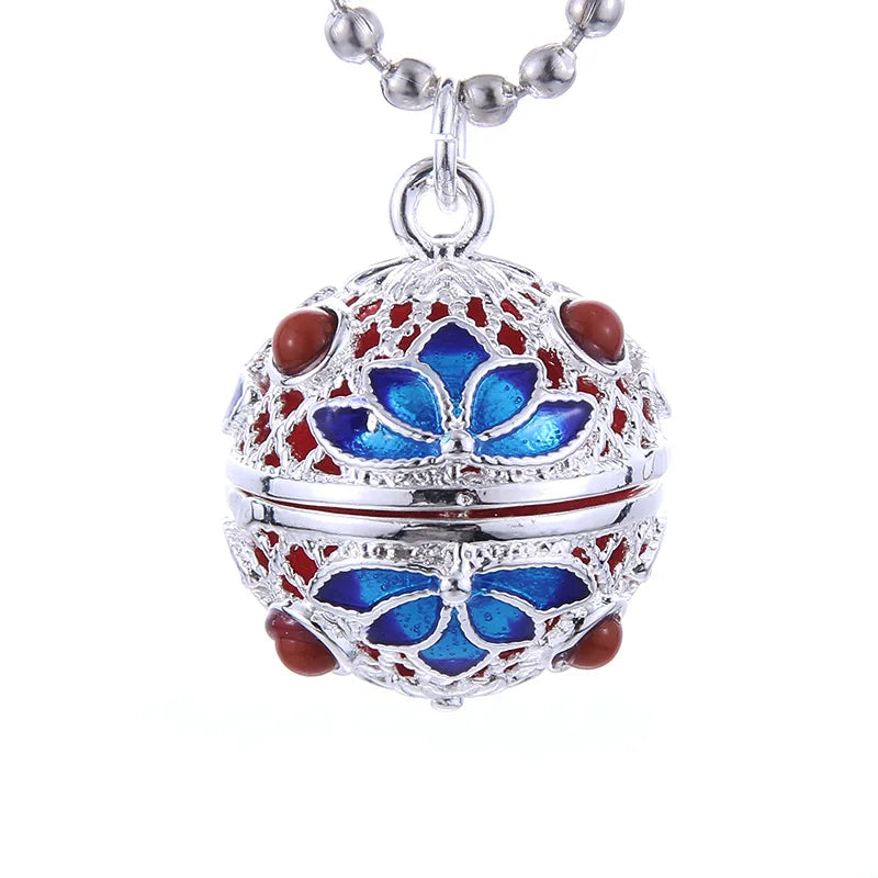 Luxury Golden Aromatherapy Necklaces Wonderful Oil Painting Open Locket Aroma Diffuser Necklace Essential Oils Perfume Necklace