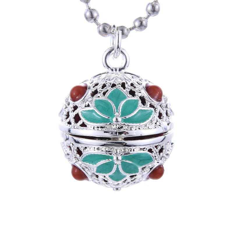 Luxury Golden Aromatherapy Necklaces Wonderful Oil Painting Open Locket Aroma Diffuser Necklace Essential Oils Perfume Necklace