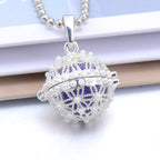 Luxury Golden Aromatherapy Necklaces Wonderful Oil Painting Open Locket Aroma Diffuser Necklace Essential Oils Perfume Necklace