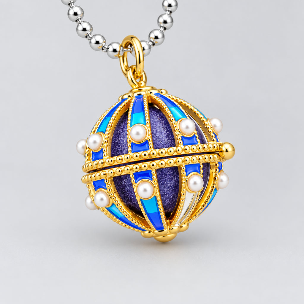 Luxury Golden Aromatherapy Necklaces Wonderful Oil Painting Open Locket Aroma Diffuser Necklace Essential Oils Perfume Necklace