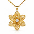 360° Rotatable Decompression Style Hollow Pattern Leaf Pendant Necklace for Ladies Birthday Gift Christmas Gift